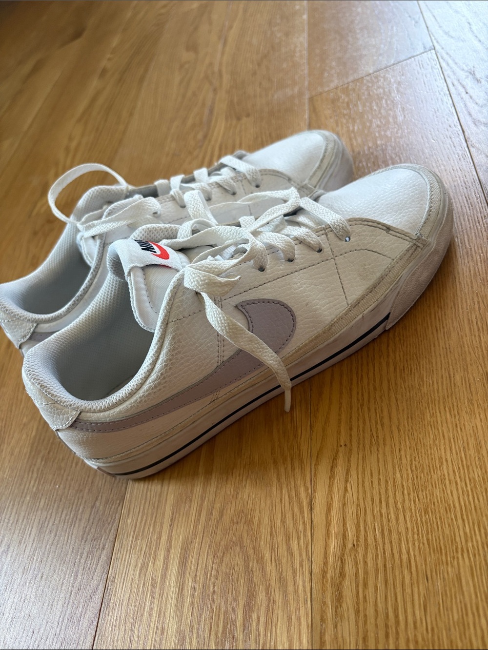 Nike White Leather Low-Top Sneakers with Light Lilac Swoosh